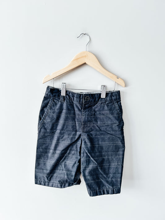Calvin Klein Shorts - 7Y